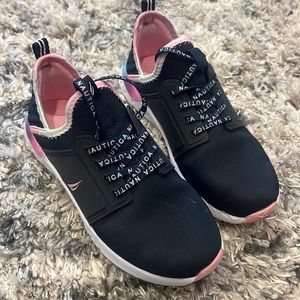 GIRLS Navy and Pink Nautica tennis shoe. Size 2. *Worn a few times, like NEW*